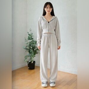 Jogging and vest two pieces